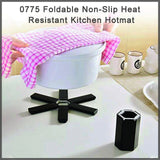Foldable Non Slip Compact Heat Resistant PVC Insulated Plastic Hot Pot Tableware Mat | Kitchen Placemats Insulation Mats | Flower-Shaped Anti-Slip Potholder Pan Coaster Pad, Random Color, 1Pc