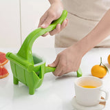 Manual Juicer - Fruit Juice Squeezer - Easy Manual Handheld Fruit Juicer – Heavy Duty, Large Capacity, Portable Citrus Press - Citrus, Fruit Juice Squeezer | Multicolor-1 PC