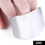 Finger Guards for Cutting, Stainless Steel 304 Finger Guard for Cutting Food, Finger Protectors, Finger Protector, Avoid Hurting When Slicing and Dicing, 1 Piece