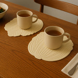Anti-Slip , Heat-Resistant , Silicone Leaf Design Coaster Set (2 PC)